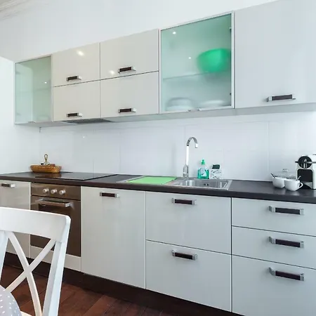 Апартаменты Prestige Apartment, Near The Beaches *