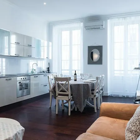 Prestige Apartment, Near The Beaches Апартаменты Ницца